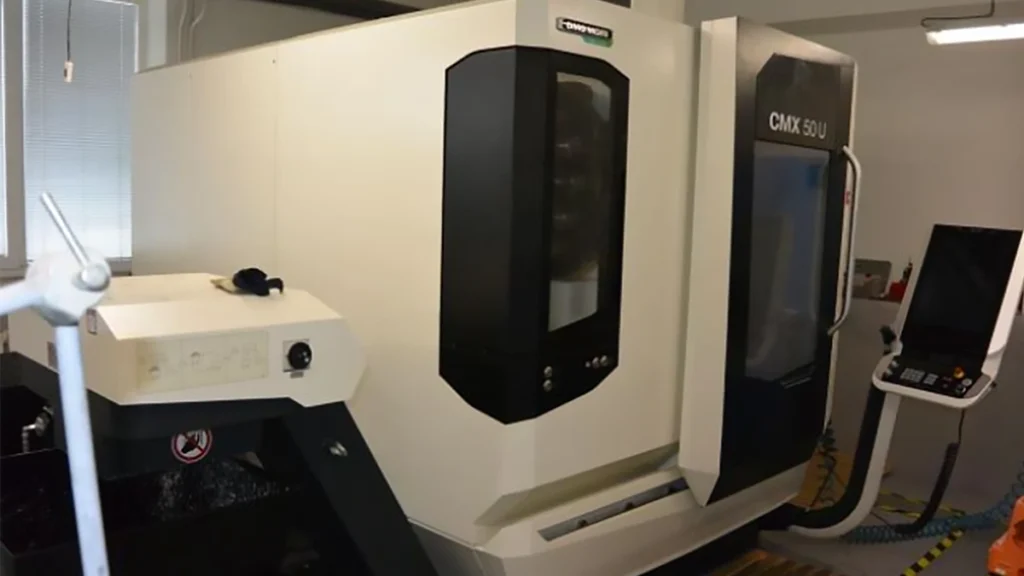 DMG MORI CMX 50 U фото станка