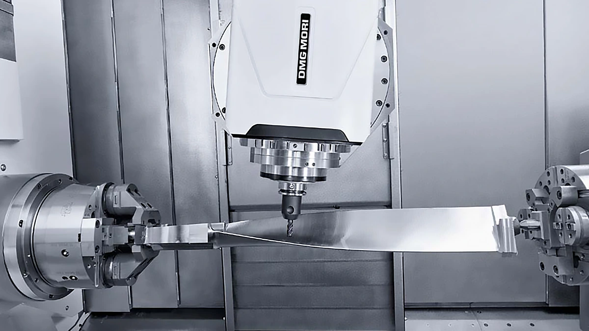 DMG MORI — CTX gamma 2000 внутри