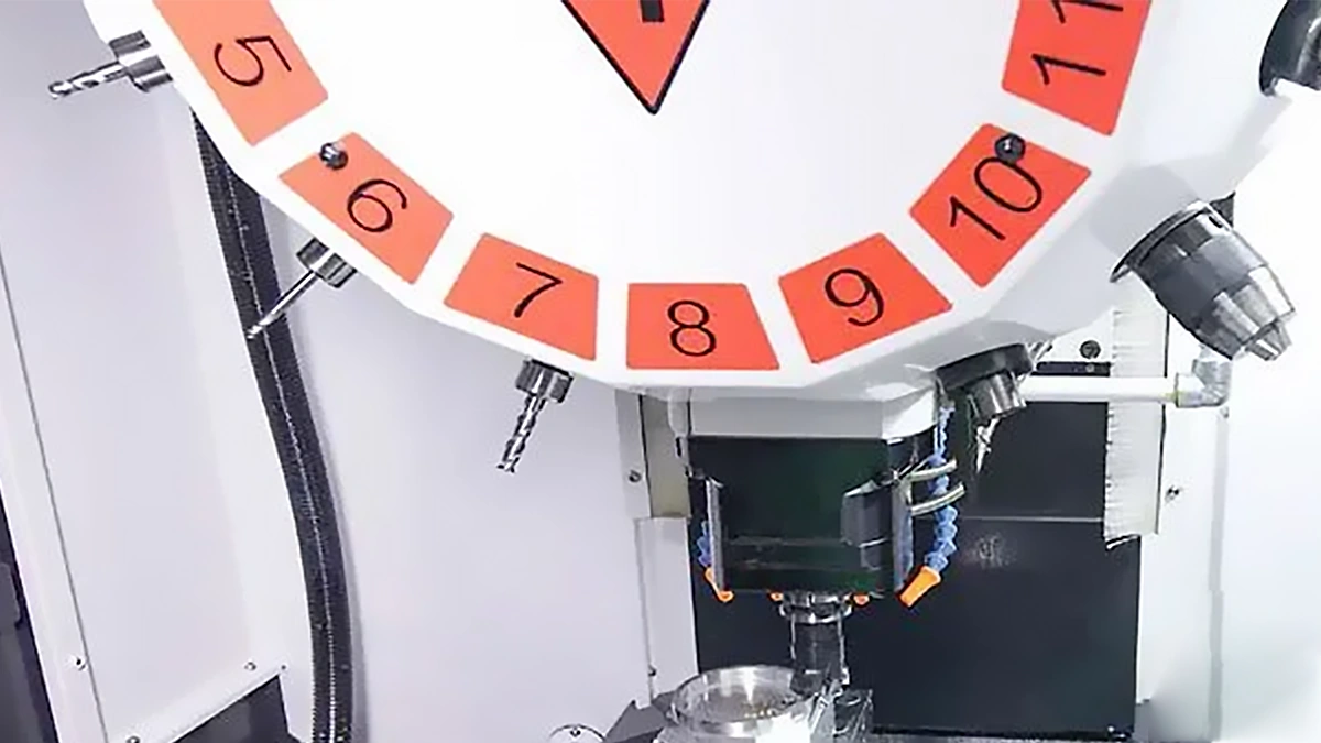 Hyundai WIA — i-CUT400T магазин