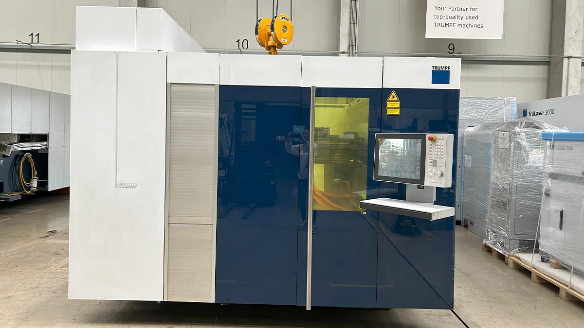 TruLaser 3030 fiber (L49) ЧПУ Фото